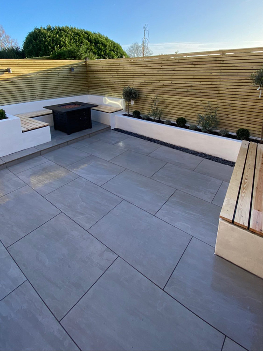 Kandla Grey Outdoor Porcelain Paving Slabs - 900x600 Pack