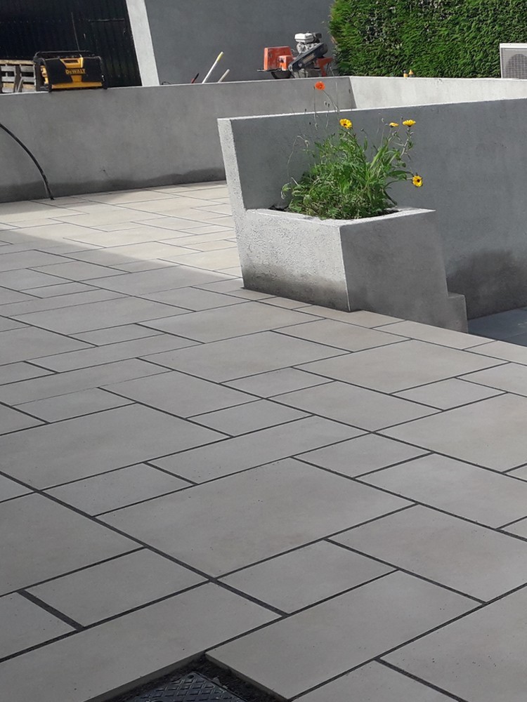 Beige Sawn Sandstone Effect Porcelain Paving Slabs - Mix Size Patio Pack