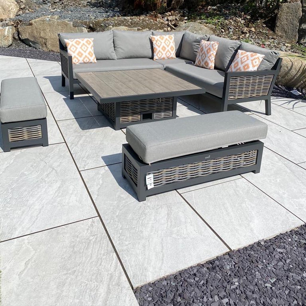 Agathos White King Size Italian Porcelain Paving Slabs - 1200x600 Pack