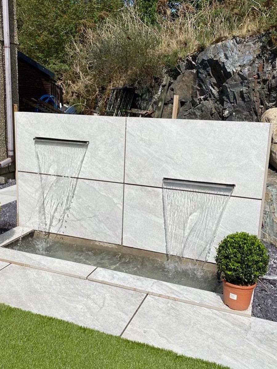 Agathos White King Size Italian Porcelain Paving Slabs - 1200x600 Pack