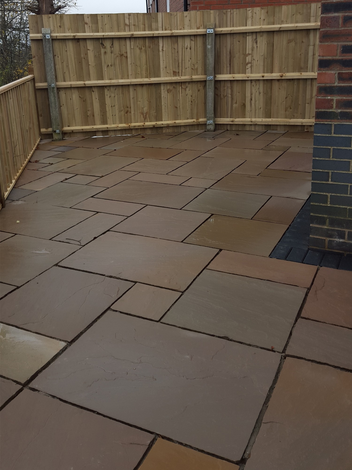 Camel Dust Indian Sandstone Paving Slabs - Mix Size Patio Pack