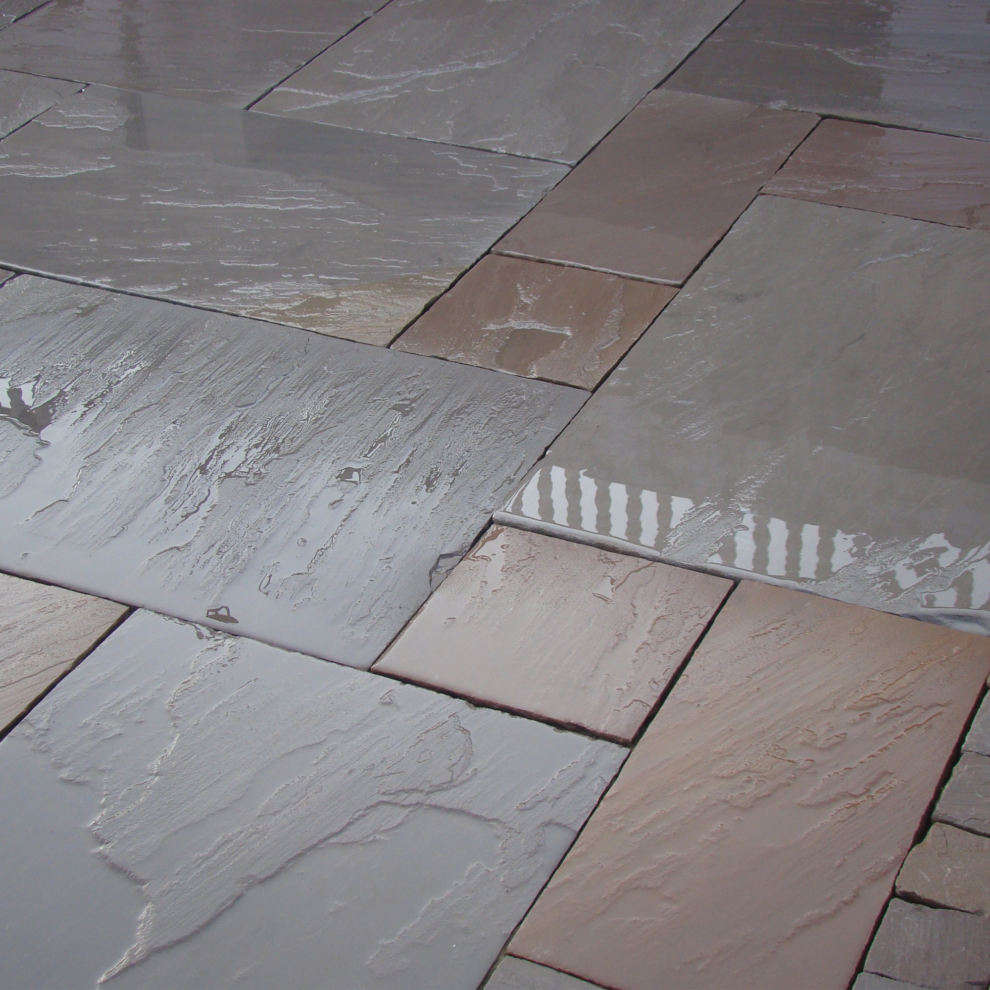 Camel Dust Indian Sandstone Paving Slabs - Mix Size Patio Pack