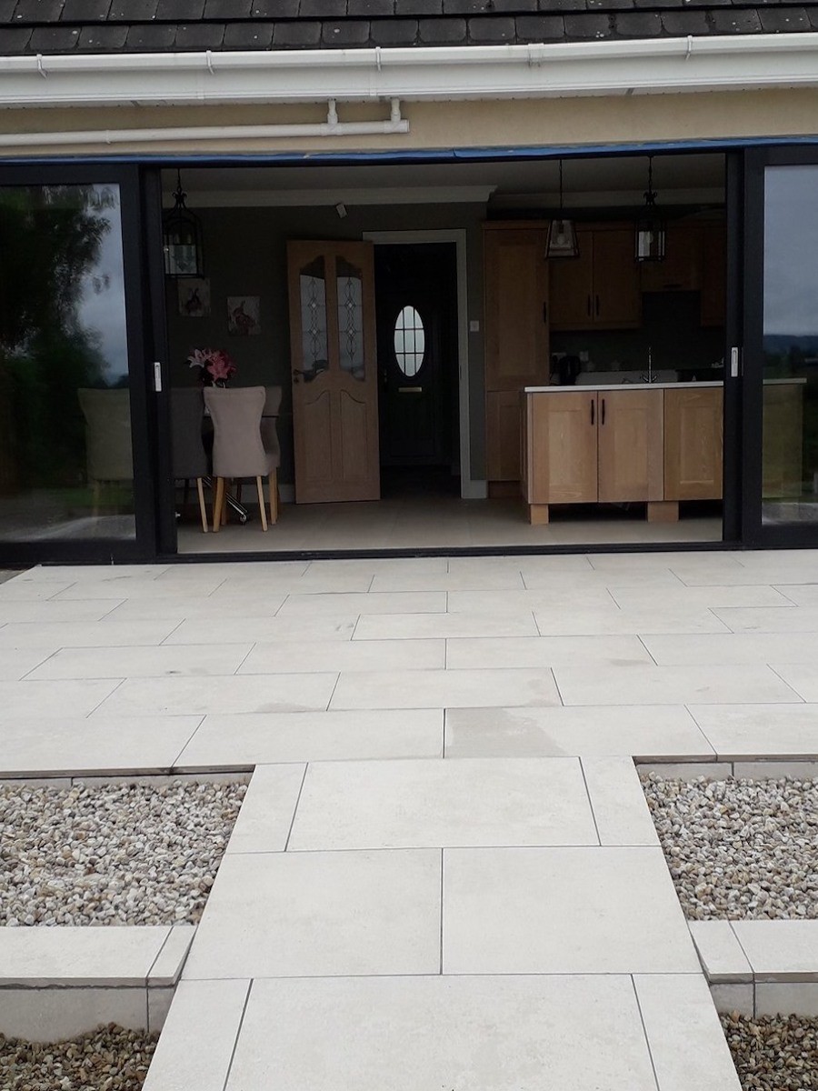 Luna Ivory Virtue Vitrified Porcelain Paving Slabs - 900x600 Pack