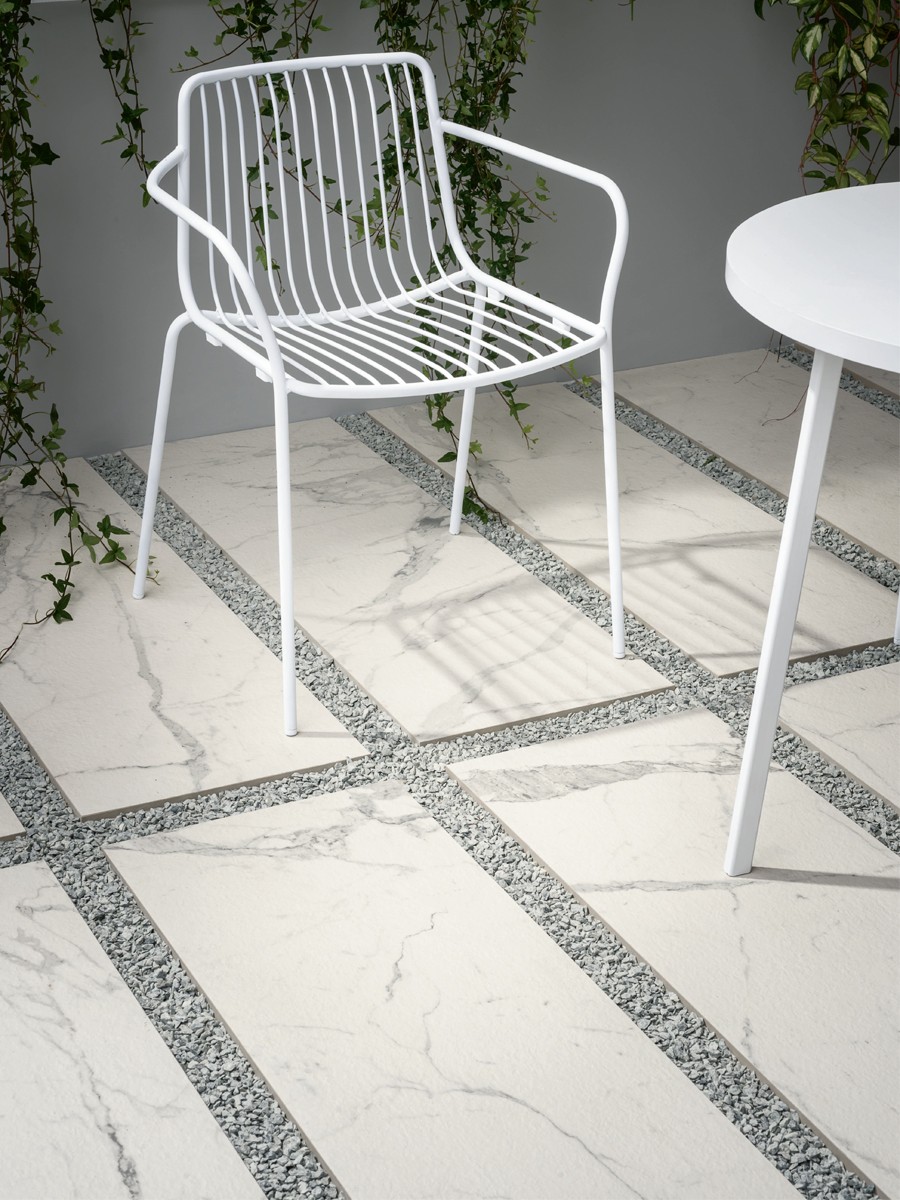 Italian Statuario Marble Effect King Size Porcelain Paving Slabs - 1200x400 (Last Pack)