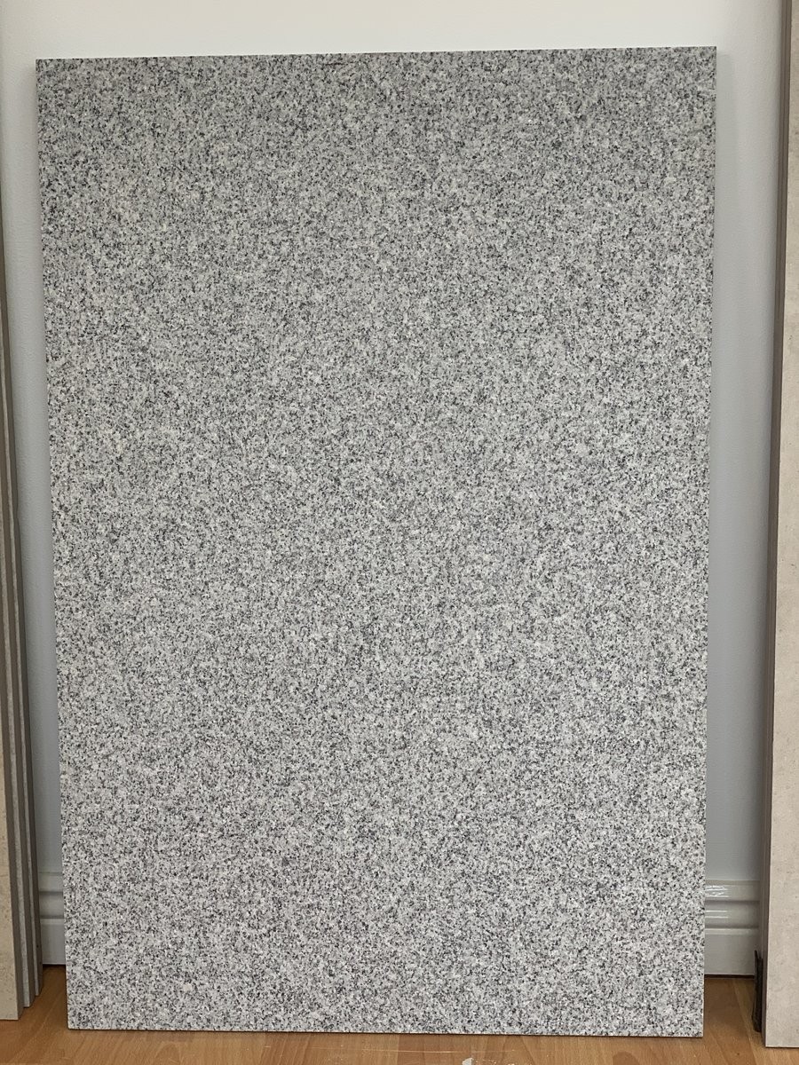 Silver Grey Granite Paving Slabs - 900x600 Pack
