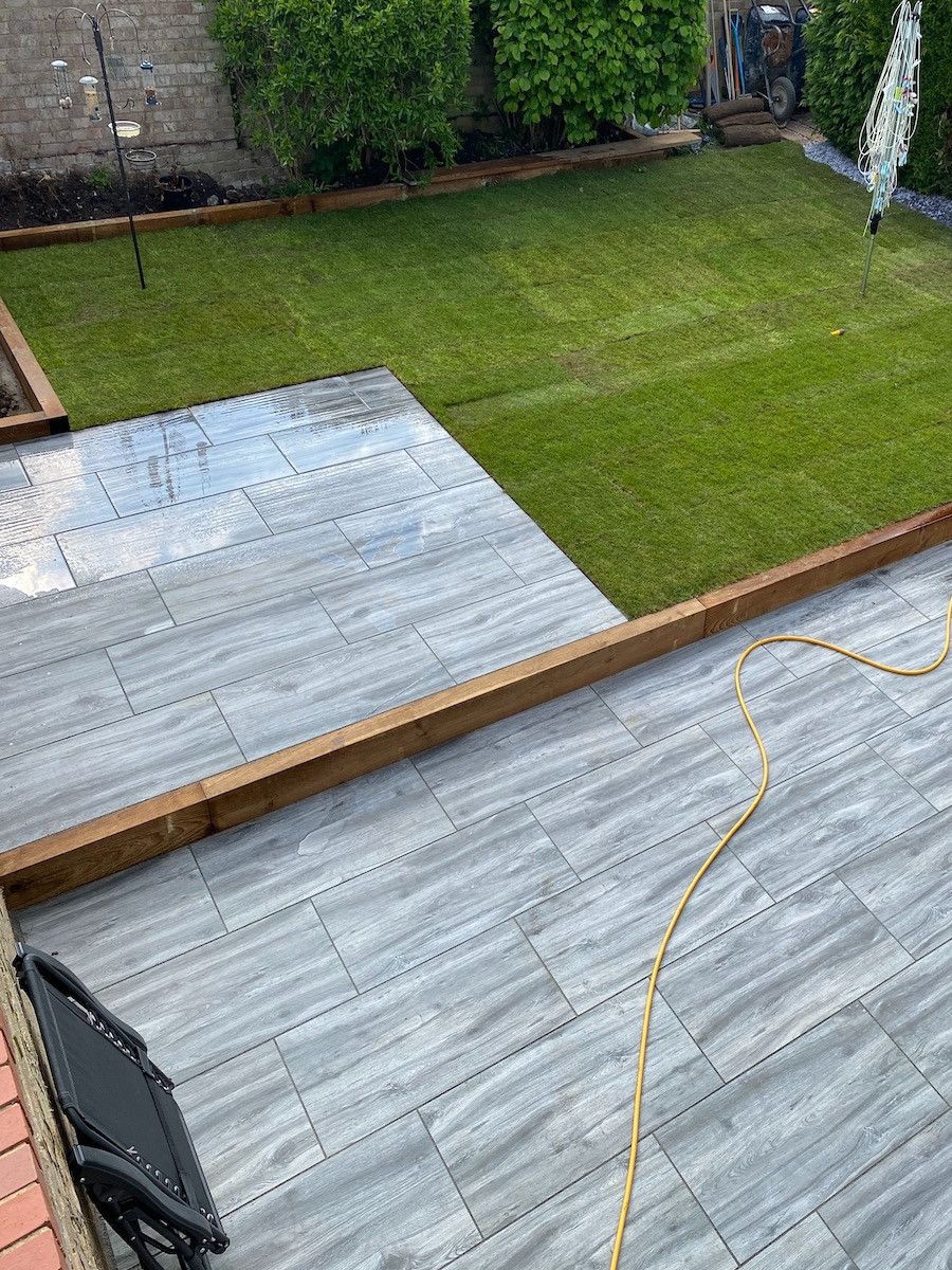 Silver Grey Wood Effect Virtue Vitrified Porcelain Paving Slabs - 900x450 Pack